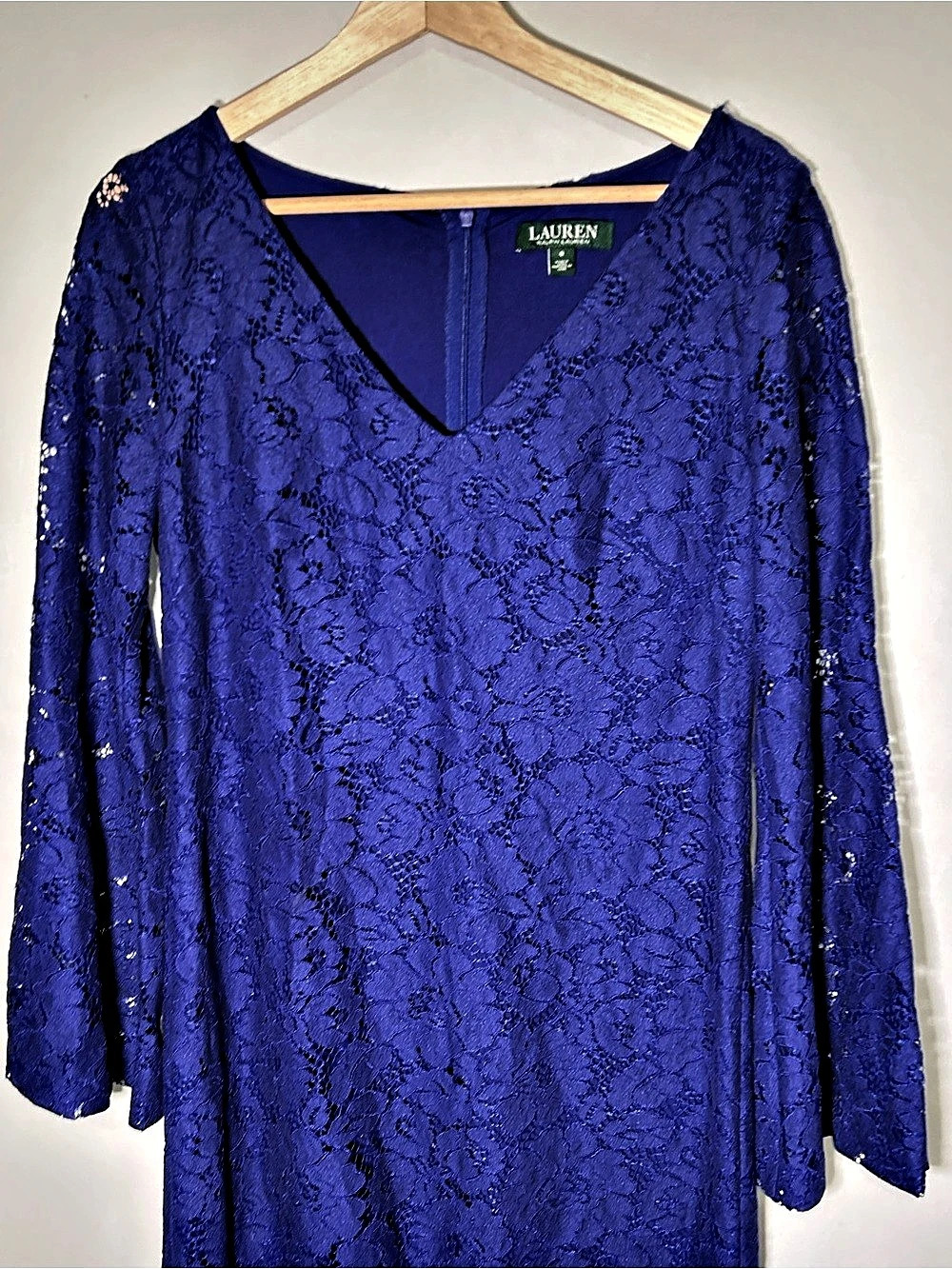 Lauren Ralph Lauren Cobalt Blue Floral Lace Sheath Dress Size 8 - Picture 4 of 15